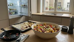 Bayerischer Kartoffelsalat mal anders: mit knusprigen Ofenkartoffeln und Würstchen